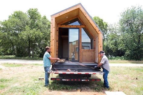 How to Build This Tiny Cabin That Will Pay for Itself | Hipcamp Journal - Stories for Hipcampers and Our Hosts Mini Cabin Ideas, Small Prefab Cabins, Work Pod, Minimalist Cabin, Micro Cabin, Glamping Cabin, Portable Shelter, Cabin Tiny House, Building A Cabin