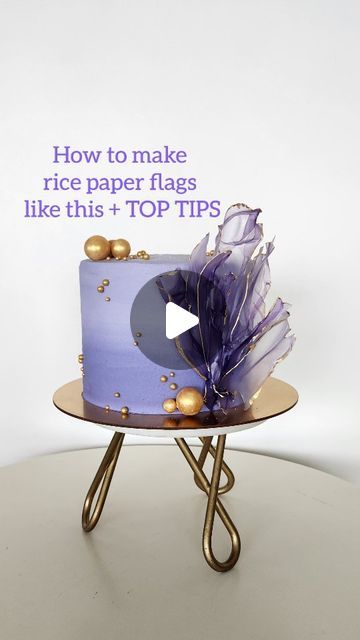 8,677 likes, 83 comments - mommademoments_January 19, 2023 on : "BEST TIPS for rice paper flags 👇🏼 by @mommademoments_ How to make rice paper flags: 1)Add lukewarm water in a large bowl with a d..." Cake With Rice Paper Decoration, Rice Paper Tutorial, Rice Paper Cake Decorations, Rice Paper Cake, Rice Paper Wraps, Paper Flags, Cupcake Decorating Tips, Clothes Clips, Order Cake