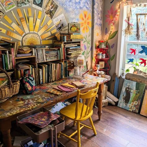 Creative Workspace Inspiration, Artistic Room, Art Studio Space, Studio Spaces, Art Studio Room, In Her Studio, Art Studio Design, Creative Women, Art Studio At Home