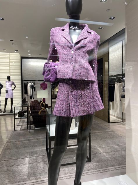 Purple Blazer Set, Chanel Skirt And Blazer, Women Purple Suit, Purple Lawyer Aesthetic, Purple Chanel Outfit, Chanel Two Piece Set, Chanel Matching Set, Purple Old Money Outfits, Chanel Set Outfit