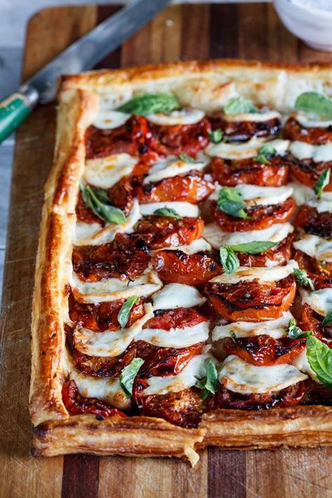 Savory Tart, Fast Dinners, God Mat, Silvester Party, Deilig Mat, Idee Pasto Sano, Tomato Recipes, Tart Recipes, Roasted Tomatoes