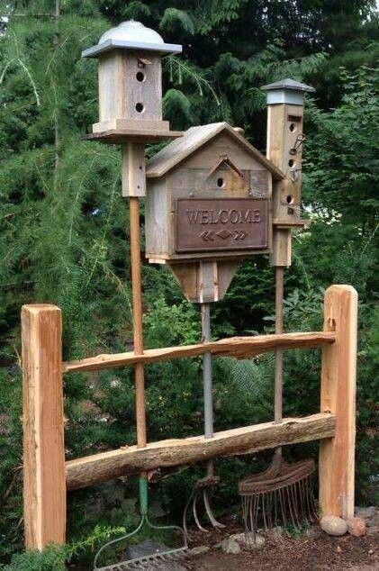 <3 Small Fence, Garden Birdhouses, Bird House Feeder, Recycled Garden, Bird Houses Diy, Have Inspiration, Garden Decorations, Bird Garden, Garden Fence