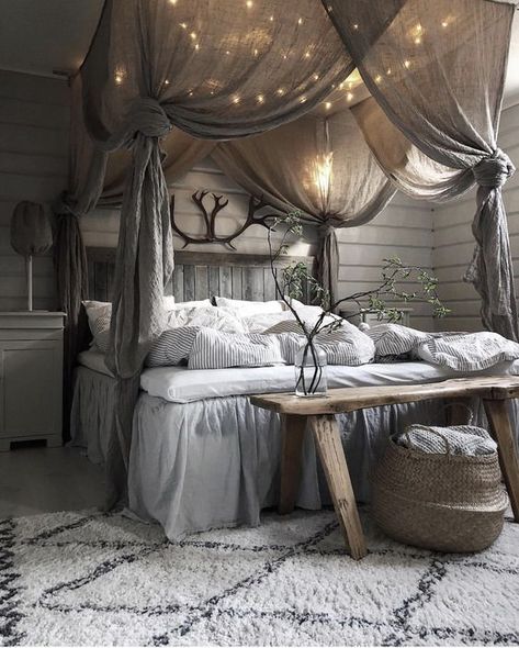 Design Ložnic, Interior Boho, Romantic Bedroom, Canopy Bed, Dream Rooms, Beautiful Bedrooms, Dream Bedroom, Design Case, My New Room