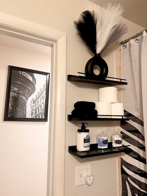 Bathroom Decor… Black Decor For Apartment, Black And Clear Bathroom Decor, Black And Beige Bathroom Ideas, Black And White Bathroom Decor Ideas, Black Bathroom Ideas Decor, Black And Gold Bathroom Decor Ideas, Silver Black Bathroom, Black And Grey Bathroom Ideas, Black And White Apartment Aesthetic