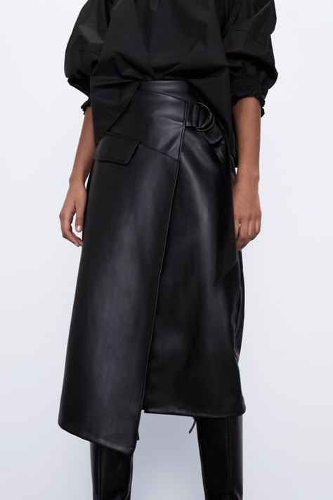 Women's Skirts | ZARA Spain Modest Summer Skirts, Straight Skirt Outfits, Vintage Skirt Outfit, Zara Leather Skirt, Black Straight Skirt, Modest Skirts, Leather Midi Skirt, Chic Leather, Black Leather Skirts