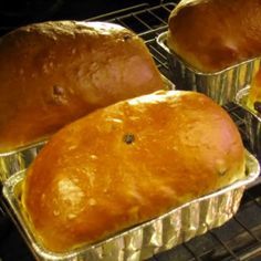 Christmas Bread (Jule Kaga) Norwegian Dishes, Bread Italian, Norwegian Recipes, Norwegian Christmas, Christmas Bread, Candied Orange, Norwegian Food, Scandinavian Food, Italian Christmas