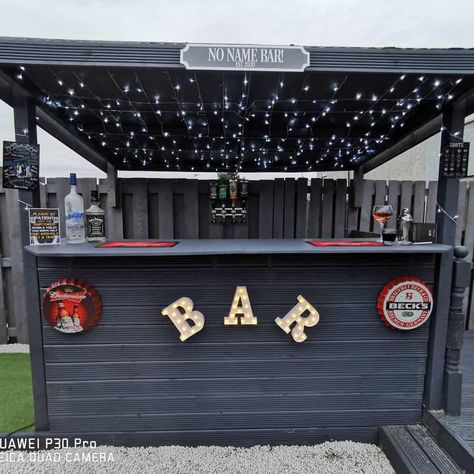 Wood Outdoor Bar Ideas, Outdoor Bar Paint Ideas, Outdoor Mini Bar Ideas Backyards, Small Backyard Bar Ideas, Outdoor Bar Ideas Modern, Outdoor Bar Lighting Ideas, Small Outdoor Bar Ideas Backyards, Bar Patio Ideas, Cheap Outdoor Bar Ideas Backyards