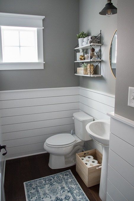 Fresh and Modern Powder Room Makeover Makeover Kamar Mandi, Modern Powder Rooms, Modern Powder Room, Shiplap Bathroom, Modern Toilet, Bad Inspiration, Downstairs Bathroom, Basement Bathroom, Upstairs Bathrooms