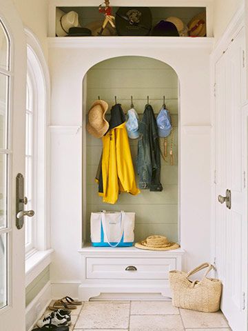 Mudroom Addition Laundry Room/mud Room, Mud Room Entry, Open House Plans, Mudroom Entryway, Real Estat, Entryway Storage, Hallway Storage, Laundry Mud Room, Mud Room