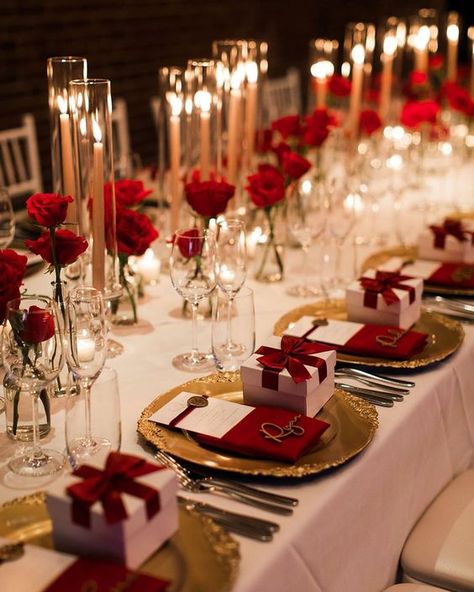 Red Black Wedding Decor, Brown And Red Wedding Theme, Red White Pink Wedding, Blue Red And Gold Wedding, Red Wedding Decorations Elegant, Red And Gold Wedding, Wedding Bonbonniere, Red Wedding Decorations, Red And White Weddings