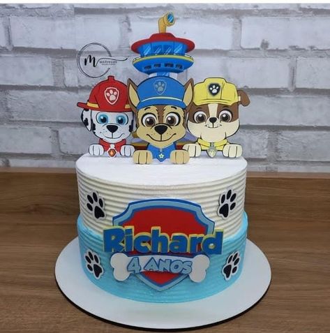 Paw Patrol Chase Cake, Paw Patrol Birthday Cake Boys, Pastel Paw Patrol, Cake Paw Patrol, Firefighter Birthday Cakes, Paw Patrol Birthday Party Cake, Birthday Cake Boys, Paw Cake, Paw Patrol Birthday Decorations