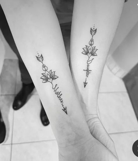 Lol Sis Big Sis Tattoo, Mother N Daughter Tattoos Ideas, Mam And Daughters Tattoo, Tattoo Ideas Matching Mother Daughters, Mother Daughter Small Tattoos, Cute Matching Tattoos Mothers Daughters, Tattoo Ideas For Mom And Daughter, Matching Mother Daughter Tattoos Meaningful, Daughter Mother Tattoos