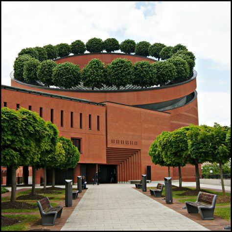 Mario Botta Architecture, Post Modernism, Mario Botta, Modern Church, Genius Loci, I Love Jesus, Sacred Architecture, Religious Architecture, Brick Architecture