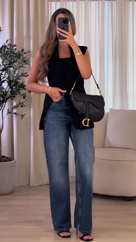 Casual Chic Dress Outfit, 35 Outfits Style, Casual Outfits To Wear At Home, Cafe Outfit Ideas Summer Casual, Outfit For Court, Sunday Date Outfit, Classic Outfits For Women Elegant, Fall Work Outfits For Women Business, Business Casual Outfits For Women Jeans