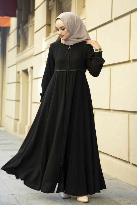 Abaya Fashion Black, Formal Abaya, Borka Design, Bridal Abaya, Burkha Designs, Islamic Clothes, Abaya Designs Latest, Black Hijab, Abaya Design