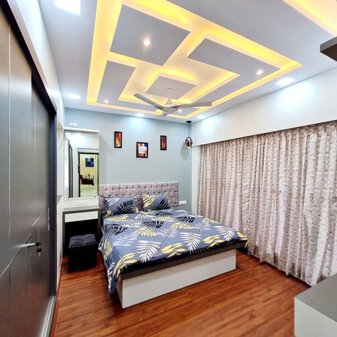 Bedroom ceiling design 2bhk Flat Interior Design, Ceiling Bed, Wooden Ceiling Design, Flat Interior Design, Dressing Design, House Ceiling, False Ceiling Bedroom, New Ceiling Design, Pop Ceiling