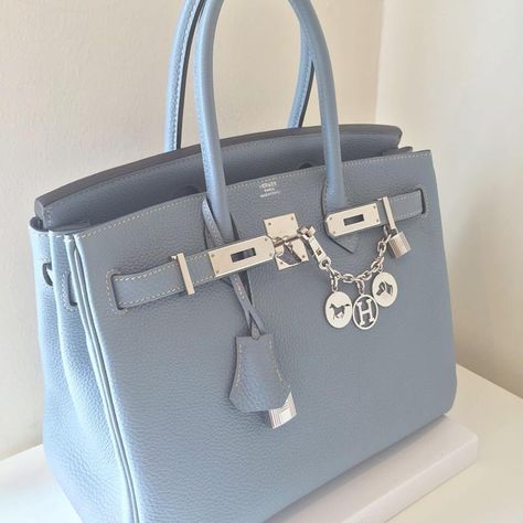 Hermes Bags Collection, Luxury Purses Hermes Birkin, Birken Bag Aesthetic, Designer Aesthetic Outfits, Blue Bag Aesthetic, Birken Bag, Tas Hermes, My Style Bags, Dream Bags