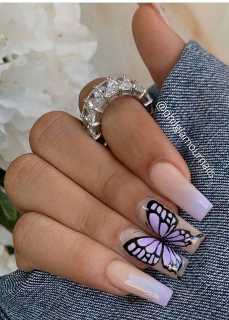 Acrylic Nail Designs Coffin, Amazing Nail Art, Butterfly Nail Designs, Nail Designs Ideas, Fab Nails, Wow Nails, Lavender Nails, Butterfly Nail Art, Simple Gel Nails