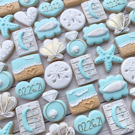 Nautical Bridal Shower Cookies, Beach Wedding Cookies Decorated, Royal Cookies, Beach Bachelorette Cookies, Beach Cookies Royal Icing, Beach Wedding Cookies, Last Toast On The Coast Cookies, Beach Themed Cookies, Beach Cookies Decorated