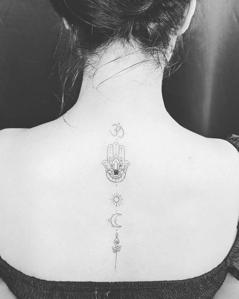 Hamsa Hand Spine Tattoo, Hamsa Hand Back Tattoo, Hamsa Unalome Tattoo, Hamsa Hand Evil Eye Tattoo, Hamsa Spine Tattoo, Anulom Tattoo, Hamsa Tattoo Back, Hamsa Back Tattoo, Hamsa Tattoo Design For Women