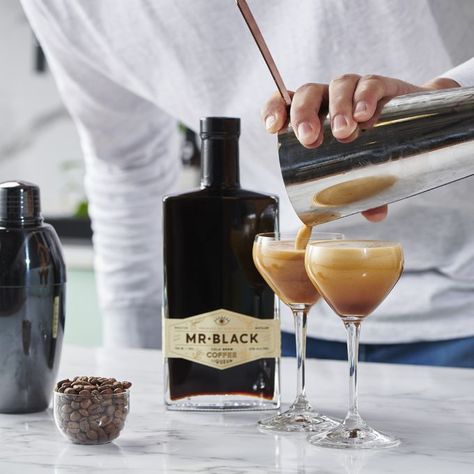 Frothy Espresso Martini, Espresso Martini Pitcher, Winter Espresso Martini, The Best Espresso Martini, Mr Black Espresso Martini, Perfect Espresso Martini, Batch Espresso Martini, Best Espresso Martini Recipe, Espresso Cocktails