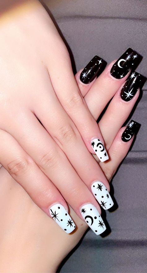 Short Black Acrylic Nails Designs, Nail Art For Beginners, Fancy Nails Designs, Short Acrylic Nails Designs, Fancy Nails, Easy Nail Art, Short Acrylic Nails, Cute Acrylic Nails, Acrylic Nail Designs