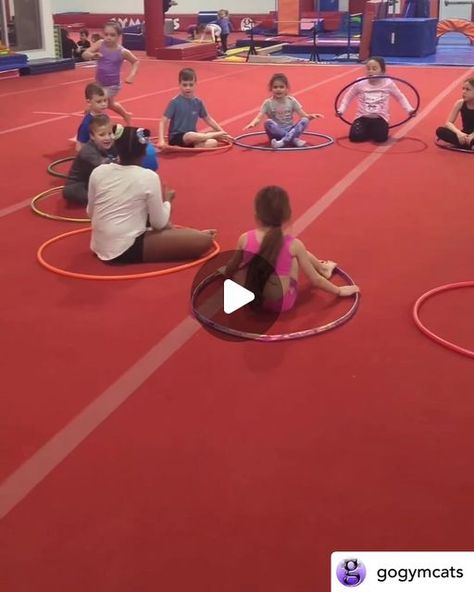 RecGymPros on Instagram: "Need some fun game ideas for camp days? @gogymcats is here to help with games that will not only guarantee smiles & laughs but also help your gymnasts work on balance, reaction time, hand-eye coordination & more 🤩  #recgympros #gymnastics #gymnasticscoach #gymnasticsgames #gymnasticscampgames #coordination #balance #reactiontime" Gymnastics Games For Team, Fun Gymnastics Games, Gymnastics Games For Kids, Gymnastics Party Games, Preschool Gymnastics Games, Preschool Gymnastics Ideas, Gymnastics Classes For Kids, Fun Game Ideas, Preschool Gym