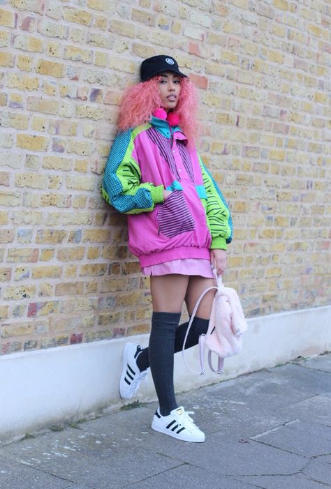 Outfit Ideas Grunge, Vaporwave Fashion, Vaporwave Clothing, Festival Mode, Blogger Outfits, Pastel Fashion, Quirky Fashion, Mode Casual, Mode Inspo