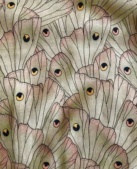 1930s Bungalow, Lily Wallpaper, Insects Theme, Moon Moth, Watercolor Designs, Goblin Core, Ink And Watercolor, Lit Wallpaper, Luna Moth