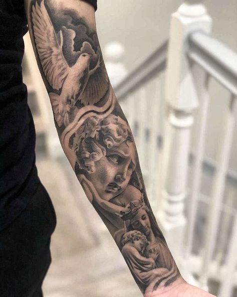 Art Religous Tattoo, Photographer Tattoo, Chicano Tattoos Sleeve, Side Neck Tattoo, Inner Bicep Tattoo, Realistic Tattoo Sleeve, Gangsta Tattoos, Full Arm Tattoos, Forarm Tattoos