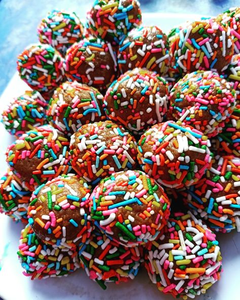 Graham Balls, Boys Covering Face, Anime Blue Hair, Mood Wallpaper, Bite Size, Phone Wallpapers, Blue Hair, Sprinkles, Candy