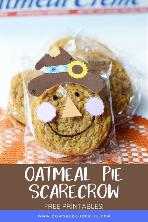 Scarecrow Oatmeal Cream Pie, Fall Treats Kids, Scarecrow Treats, Fall Oatmeal, Soccer Snacks, Oatmeal Cream Pie, Oatmeal Pie, Creme Pie, Oatmeal Creme Pie