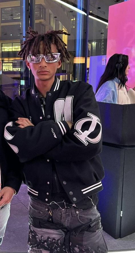 Jaden Smith Aesthetic, Smith Aesthetic, Concert Outfit Men, 90s Fashion Men, Jaden Smith, Hand Tattoos For Guys, Men Wear, Concert Outfit, Beyonce