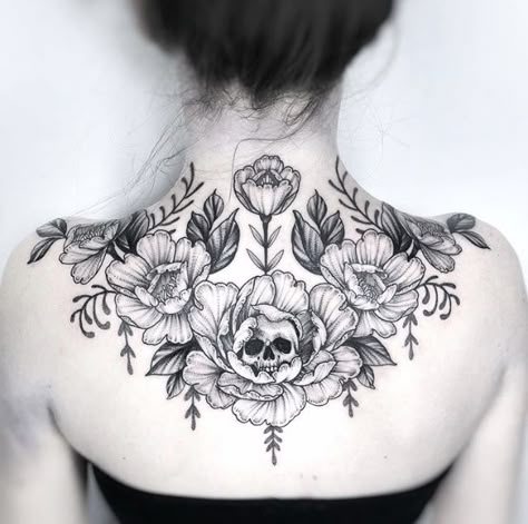 Upper Back Tattoo Women Shoulder, Floral Back Tattoos, Symmetrical Tattoo, Symmetrical Balance, Arm Sleeve Tattoos For Women, Side Neck Tattoo, Wicked Tattoos, Chest Tattoos For Women, Chest Piece Tattoos