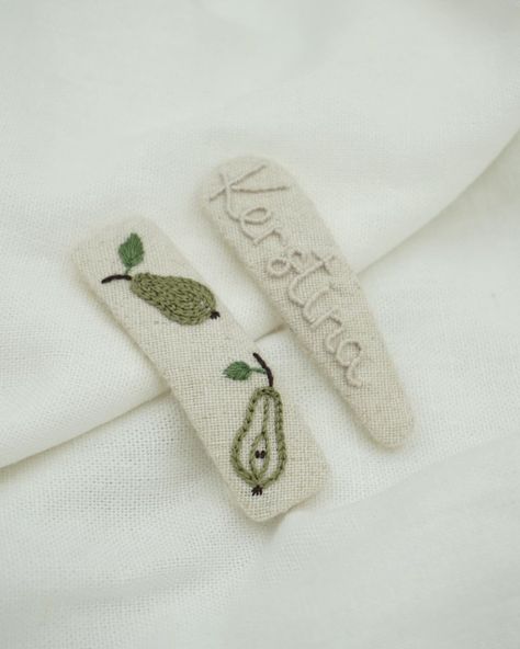 Kerstina 🍐 #handmade #linen #embroidery #snapclips #personalised #dmc #threads #accesories #pear #aksesuāri #matusprādzes | Instagram Pear Embroidery, Linen Embroidery, Hand Embroidery Flowers, Embroidery Flowers, Hand Embroidery, Pear, Embroidery, Flowers, Hair