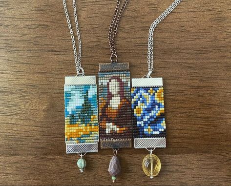 Seed Bead Loom Earrings, Bead Loom Bookmark, Seed Bead Projects Ideas, Seed Beading Patterns, Bead Loom Earrings, Miyuki Beads Pattern Brick Stitch, Seed Bead Loom Patterns, Beaded Tapestry, Seed Bead Art