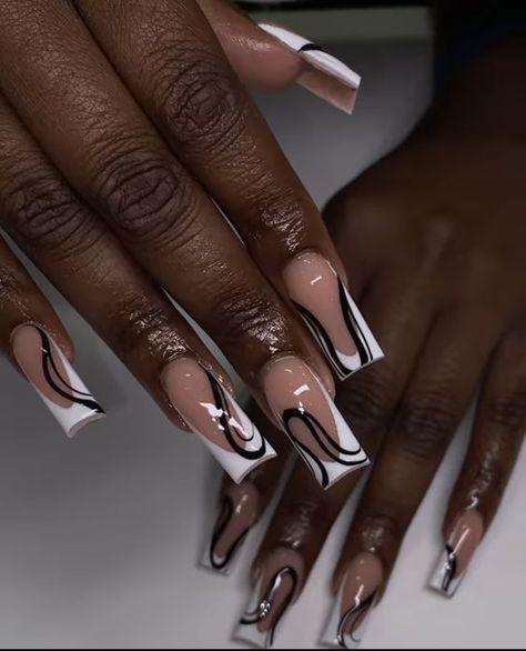 Baddie Nails Acrylic Black And White, Short Nail Designs Marble, French And Swirl Nails, Arycrilc Nails Design, Graphic Acrylic Nails, Baddie Nails Medium Length, Black Themed Nails, Trending Acrylic Nails Square, Black And White Nail Designs Elegant