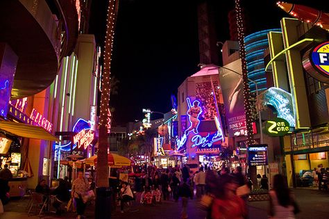 Universal City Walk (Universal City, LA, CA) Universal City Walk Los Angeles, Universal City Walk Orlando, Universal City Walk, Nostalgic Things, Mermaid Soul, Travel Mood, Chinese Lion, Ca History, Tunnel Vision