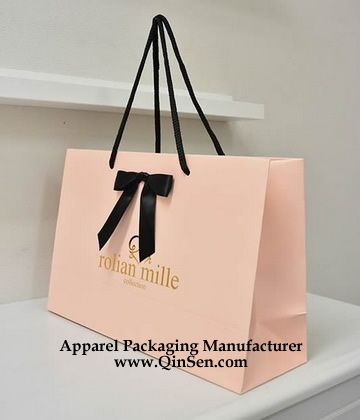 Style ID:PAX00042 : Brand Paper Bag Cute Paper Bag Design, Shopping Bag Design Paper, Paper Bag Packaging Ideas, Brand Bag Design, Luxury Paper Bag Design, Paper Bags Design, Shopping Bags Design, Packaging Bag Design, Gift Bag Design