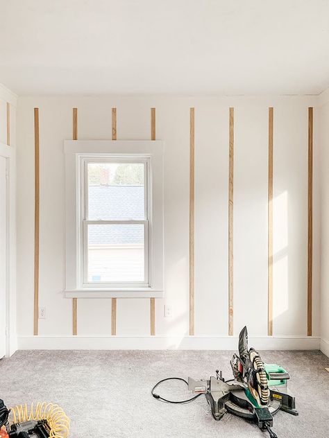 Easy DIY Floor to Ceiling Board and Batten step by step tutorial. Bedroom accent wall. DIY lattice board and batten. Board and Batten wall bedroom detail. Battens On Wall, Board And Batten Easy Diy, Diy Wood Board And Batten Wall, Board And Batten To The Ceiling, Simple Wall Accent, Tall Board And Batten Wall Living Room, How To Do Batten Board Walls, Art Over Board And Batten Wall, Wall Design Wood Pattern