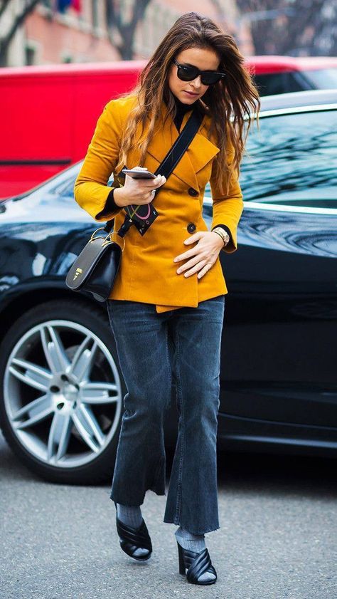 Socks And Sandals Outfit, Amsterdam Outfit, Petite Celebrities, Mira Duma, Stylish People, Shoes And Socks, Colorful Jacket, Miroslava Duma, Celebrity Style Inspiration