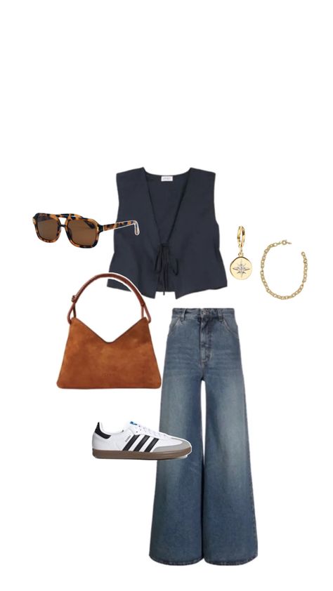 Classic spring outfit inspo/ old money style/ east coast fashion/ coastal spring/ sunglasses East Coast Vacation Outfits, East Coast Aesthetic Outfits, Rhode Island Outfits, East Coast Outfits, East Coast Summer Outfits, Outfit Inspo Old Money, East Coast Fashion, Classy Vibes, Coast Outfit