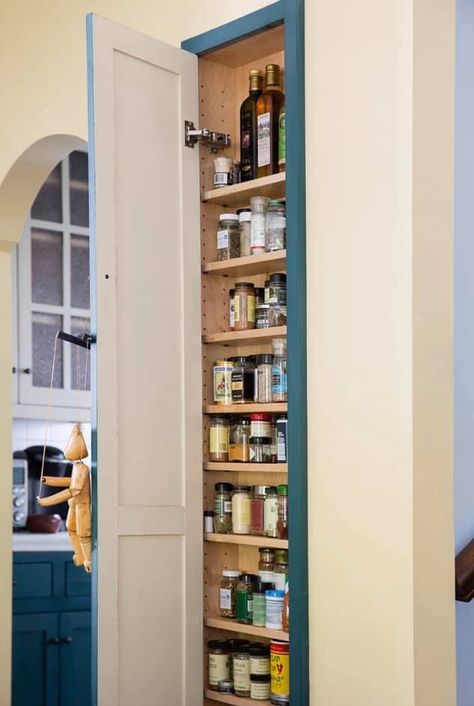 Spice closet between studs 😍 Stud Shelves Kitchen, Cabinet In Between Studs, Cabinets Between Studs, Pantry Between The Studs, Closet Between Studs, Pantry Between Studs, Spice Closet, Stud Storage, Between Studs