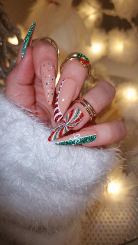 follow @puro.nails #nails4today #instanails #nailsphoto #goldnails #chicnails #nailitdaily #nailideas #naillover #naillife #christmas2022 #glitternails #redgreen #retronails #colorfulnails #simplenails #christmasnails #girlynails #beautynails #fashionnails #beauty #nailstyle #czerwonepaznokcie #paznokcie #paznokciehybrydowe #pazurki #nails #nailsnailsnails | Puro.Nails- The power of color | Meghan Trainor · Sleigh Ride Nail Art Noel, Retro Nails, Sassy Nails, Meghan Trainor, Nails Desing, Sleigh Ride, Xmas Nails, Coffin Nails Designs, Nail It