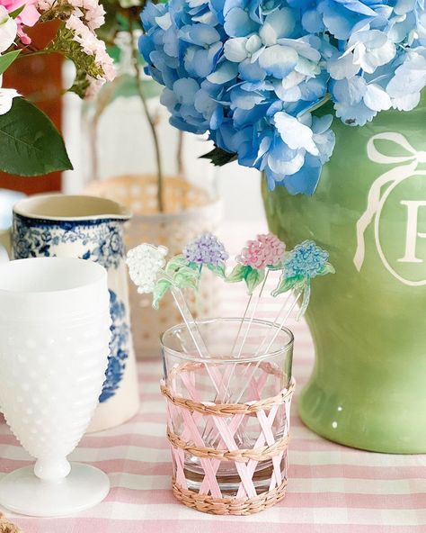 All in the small and thoughtful details when it comes to a get together with close friends. Hydrangeas of all pastel colors, ginger jars with personalized monograms, stir sticks with cute floral art, milk glass cups, and wicker accents bring this party a sophisticated and elegant vibe. Wicker Accents, Hydrangea Watercolor, Buffet Console, Stir Sticks, Dining Room Inspiration, Sweet Tea, Variety Pack, Personalized Monogram, Ginger Jars