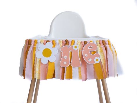 Groovy One First Birthday Highchair Banner Retro Daisy 1st - Etsy Groovy One First Birthday, Minnie Mouse Luau, Twin Birthday Themes, First Birthday High Chair Banner, First Birthday High Chair, Hippie Birthday Party, Baby First Birthday Themes, Groovy One, Birthday High Chair