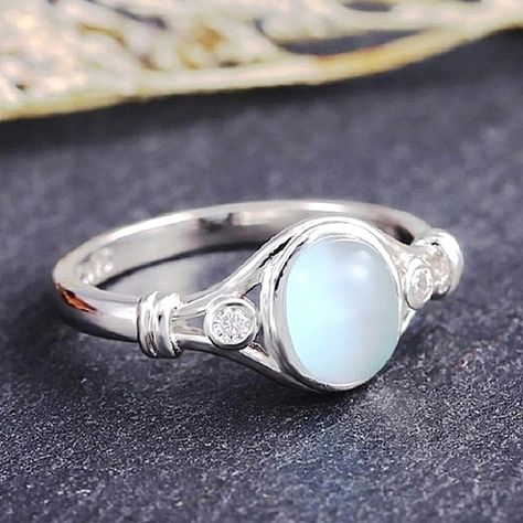 925 Silver Victorian Moonstone Ring Simulated Moonstone Thanks For Browsing My Closet! Please Use "Buy Now" Or "Add To Bundle" Feature To Purchase. Note: Due To The Difference Between Monitors And Color Settings, The Picture(S) May Reflect A Slight Difference In Color Of The Actual Item. Some Pictures May Be Enlarged To Show Detail. Other Listings: #Alexandrite #Amethyst Anniversary Aquamarine #Citrine Crystal Engagement Wedding Band #Diamond 10k 14k 18k 925 Anklet Bangle Bling Bracelet Cushion Pear Flower, Cushion Earrings, Wedding Band Diamond, Seed Pearl Ring, Garnet Ring Silver, Tanzanite Diamond Ring, Costume Rings, Simulated Diamond Rings, Rhinestone Fashion