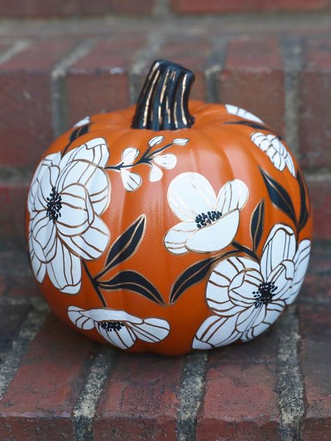 Painted Orange Pumpkins, Painted Pumpkins Flowers, Pumpkin Painting Flowers, Foam Pumpkin Ideas, Flower Pumpkin Painting, Fall Pumpkin Painting Ideas, Disney Pumpkin Painting, Pumpkin Painting Party, Pumpkin Flowers