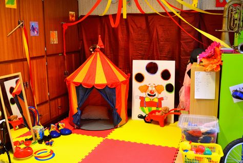 Preschool Circus, Circus Classroom, Circus Activities, Thema Circus, May Themes, Circus Crafts, Circus Decorations, Instrument Music, Dramatic Play Preschool