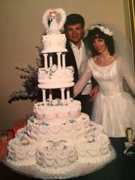 1988 Wedding. Look At The Size Of That Cake!!! This Is Janet Keeter, Former City Of Lodi Employee. Now, City Manager Of Orinda California. I liked her when I was at City Of Lodi. Wilton Wedding Cakes Vintage, 80s Style Wedding Cake, Wedding Cake 80s, 90s Wedding Cake, Wedding Cales, Orinda California, Old School Wedding, Fountain Wedding, Fountain Wedding Cakes